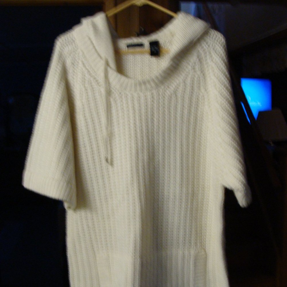 Women's Moda Sweater